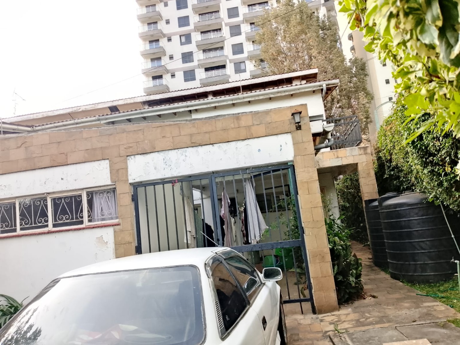 3-Bedroom Apartment with SQ — Riara Road